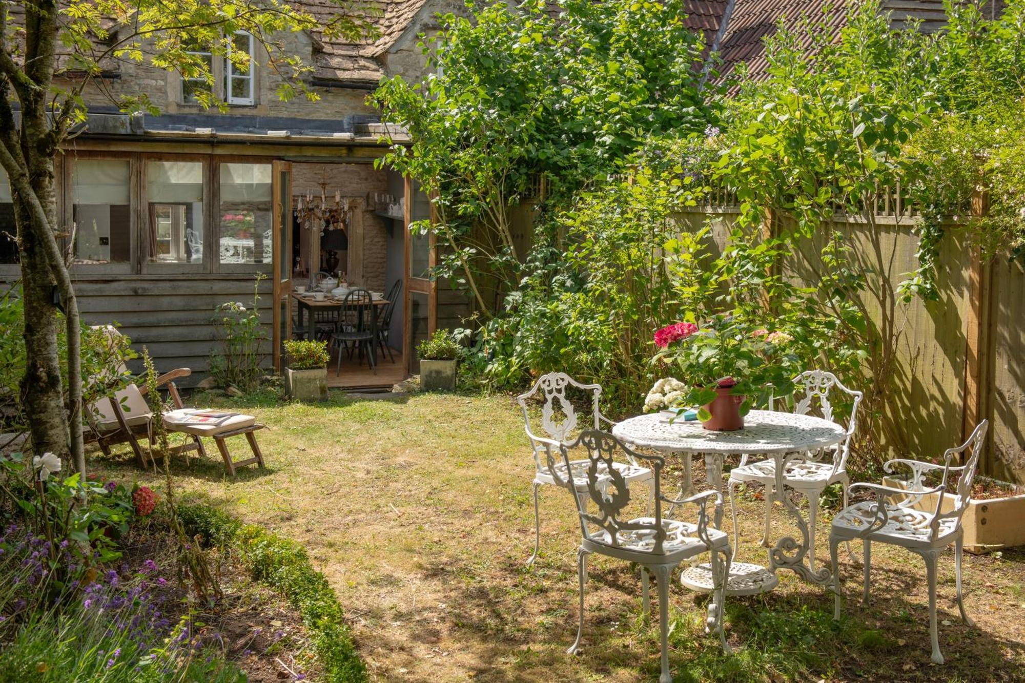 Shooters Cottage Biddlestone Exterior photo